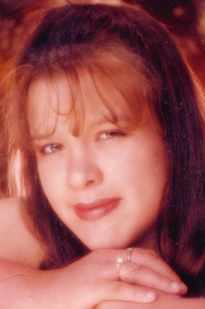 Michelle Andrews Photo 12