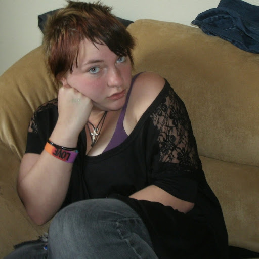 Tara Holder Photo 25