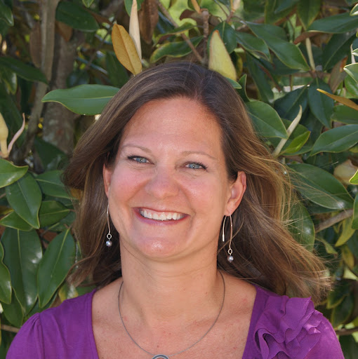 Gretchen Smith Photo 19
