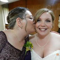 Renee Schultz Photo 16