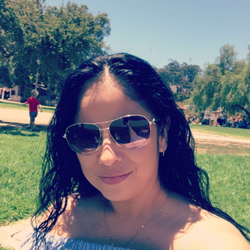 Elsa Sanchez Photo 8
