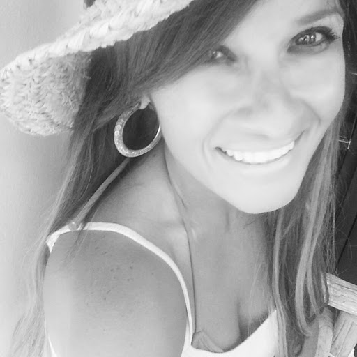Vanessa Bermudez Photo 32