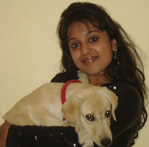 Sarah Mathew Photo 20