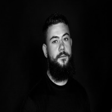 Danny Weeks Photo 7