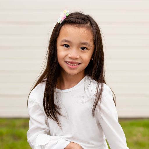 Thoa Nguyen Photo 40