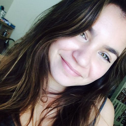 Veronica Best Photo 22