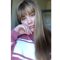 Julia Lancaster Photo 22