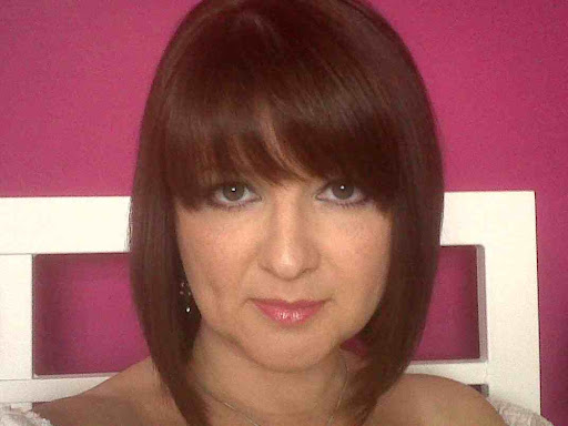 Maria Cronin Photo 33