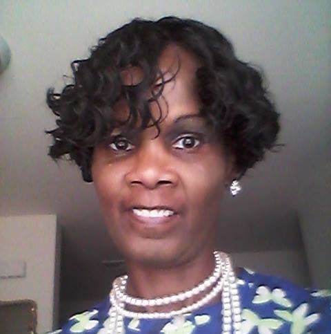 Jacqueline Higgins Photo 40