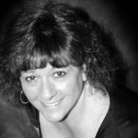 Jacqueline Gaston Photo 15