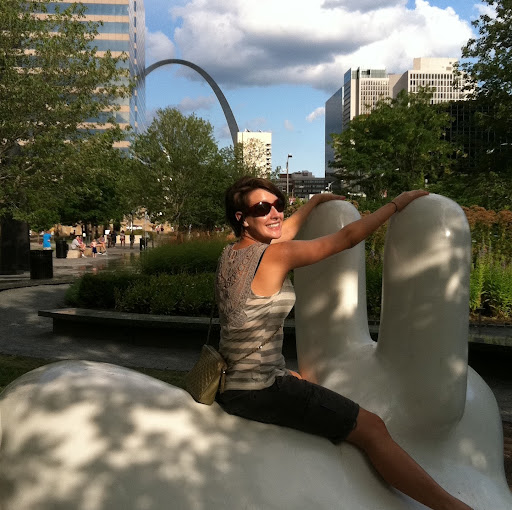 Emily Abbott Photo 41