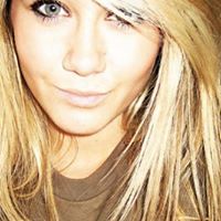 Selina Clark Photo 12