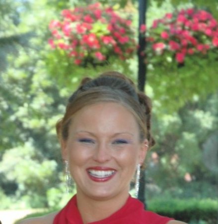 Kristen Hill Photo 31