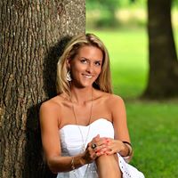 Andrea Tuttle Photo 22
