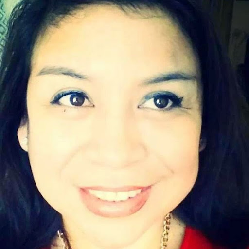 Claudia Estrada Photo 24