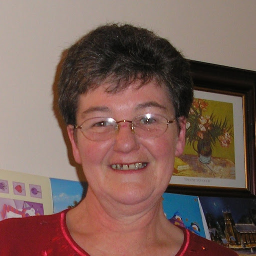 Christine Bateman Photo 27