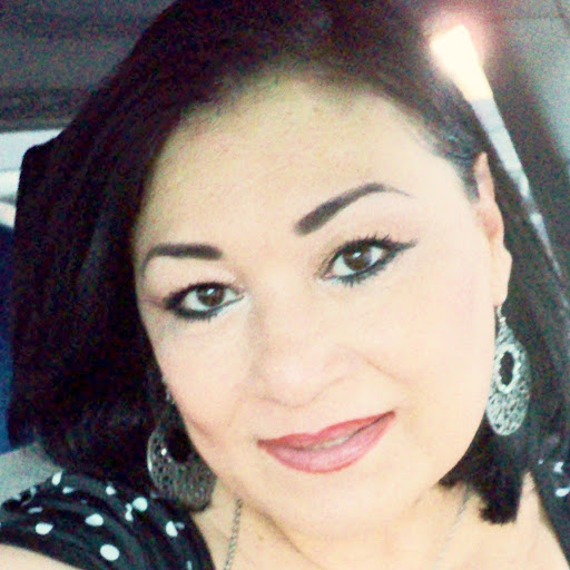 Martha Magana Photo 39