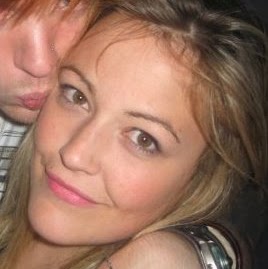 Robyn Thompson Photo 28