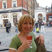 Julie Redfern Photo 10