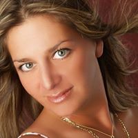 Angela Tuttle Photo 24