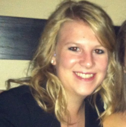Kristen Bradley Photo 30