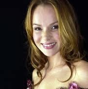 Anna Holden Photo 30