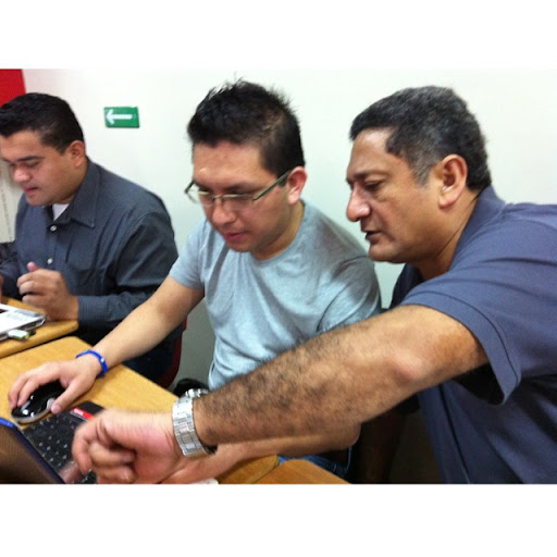 Rudy Juarez Photo 4