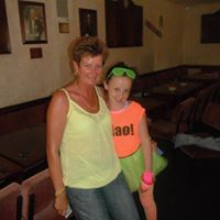 Sandra Steven Photo 30