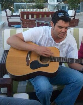 Marcos Reyes Photo 29