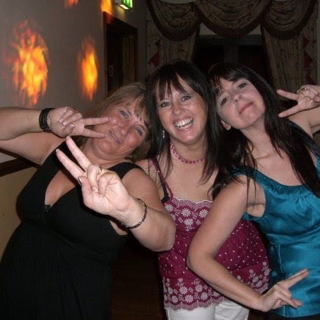 Michele Crane Photo 26