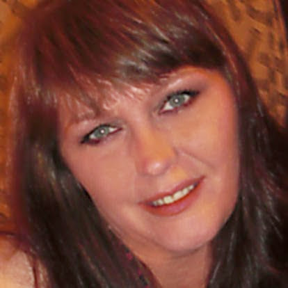 Tonya Ward Photo 23