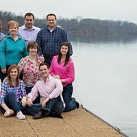 Lisa Holliday Photo 35