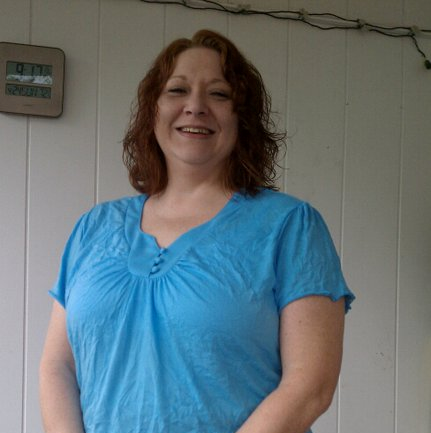 Tracey Crowe Photo 29