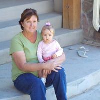Kathryn Warren Photo 25