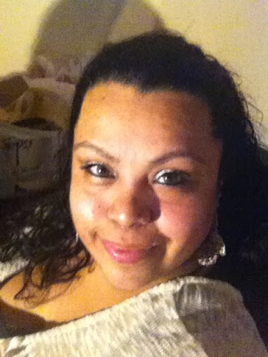 Sandra Mathis Photo 21
