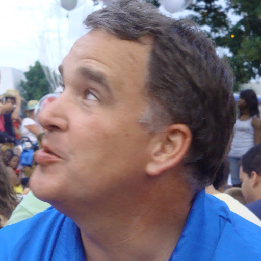 Carl Elliott Photo 16