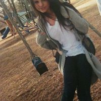 Lisa Santiago Photo 32