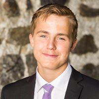 Christian Larsen Photo 39