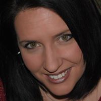 Nicole Miles Photo 27
