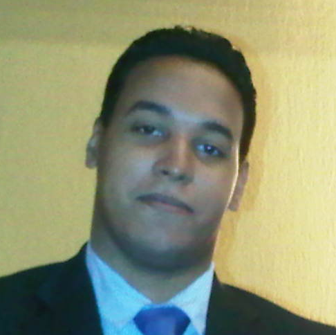Miguel Arias Photo 24