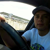 Kevin Andres Photo 23