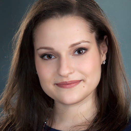 Rebecca Pike Photo 27