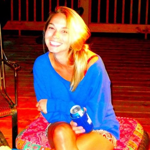Michelle Stuckey Photo 27