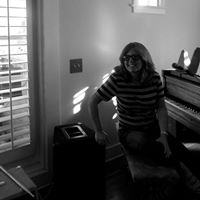Susan Dwyer Photo 10