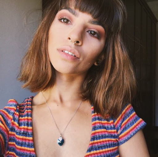 Melissa Azevedo Photo 25