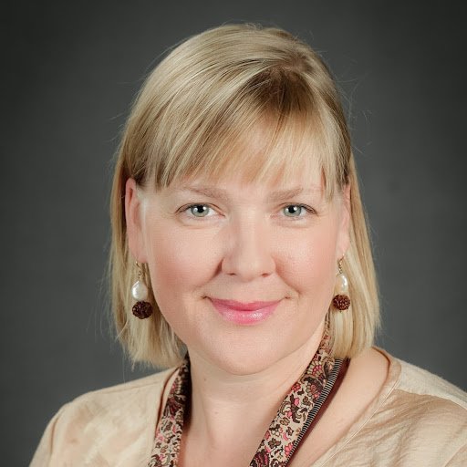 Cynthia Reilly Photo 36