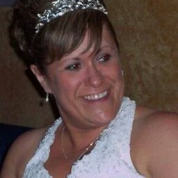 Michelle Walker Photo 31