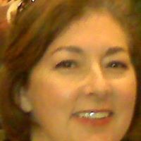 Carol Simmons Photo 17