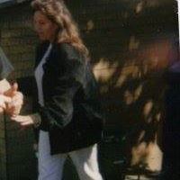 Linda Queen Photo 32