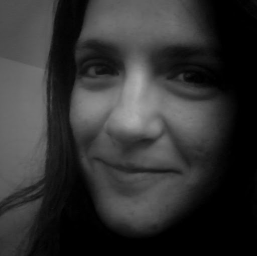 Jennifer Levine Photo 34
